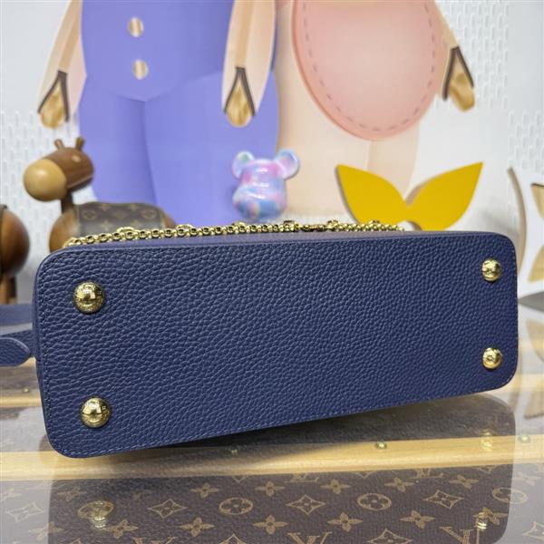 2026120185550802 270